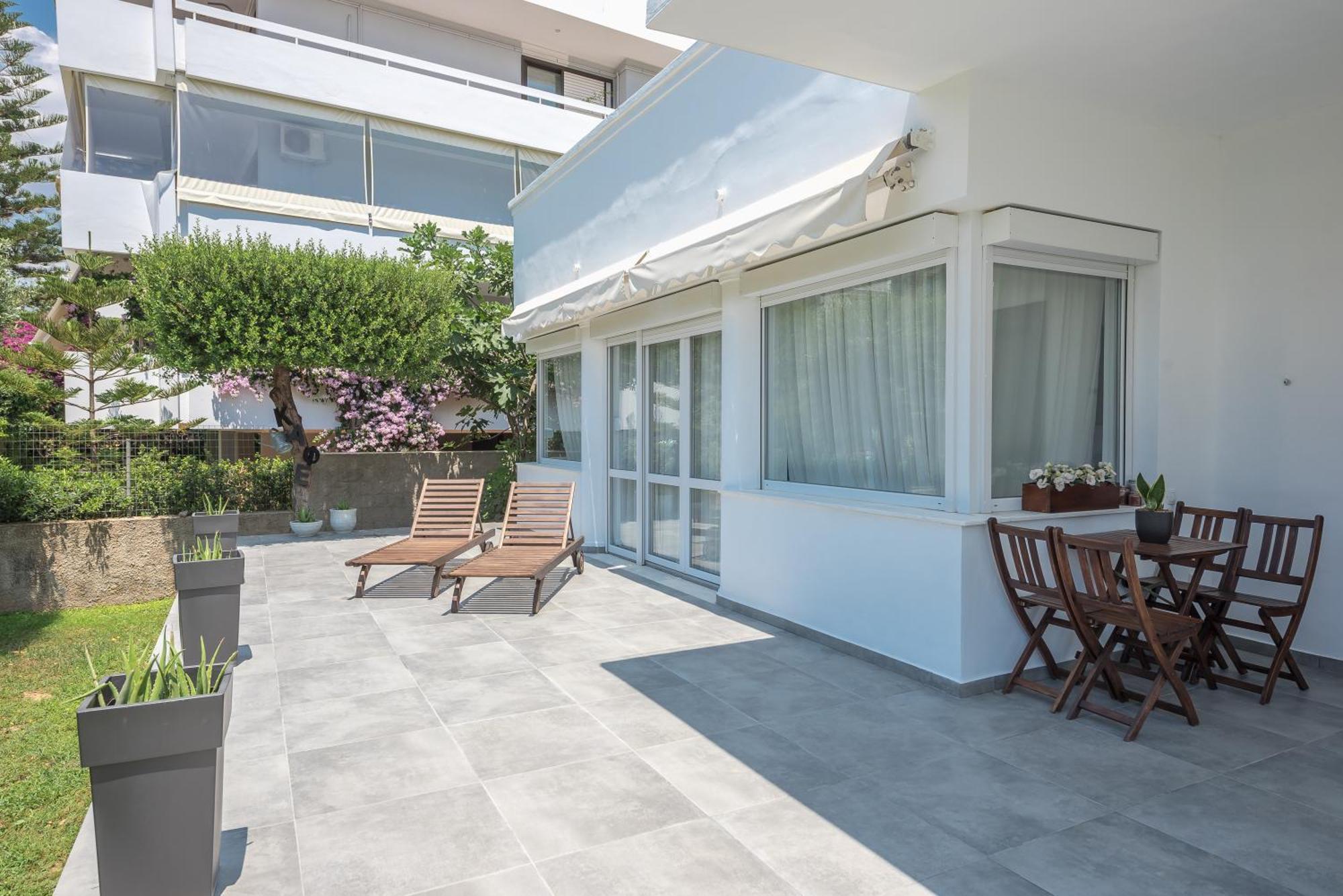 Garden Villa Glyfada Atenas Exterior foto